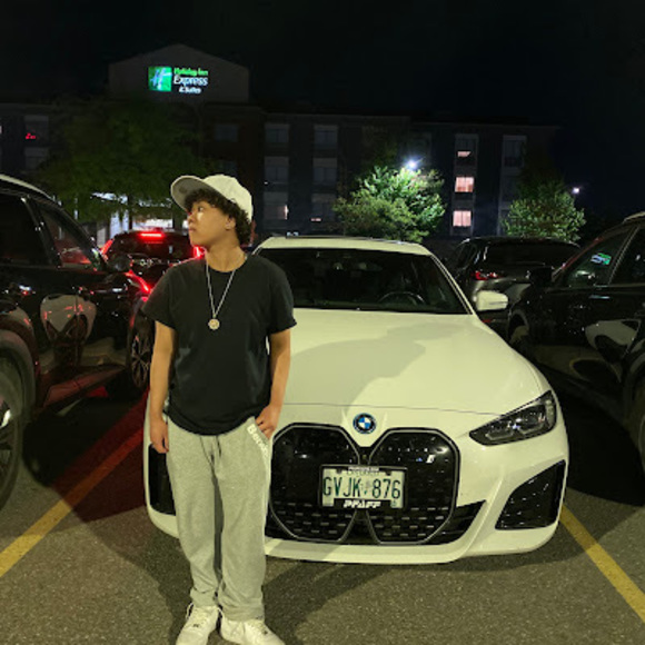 Meet your Posher, Annabella - Picture 1 of 1